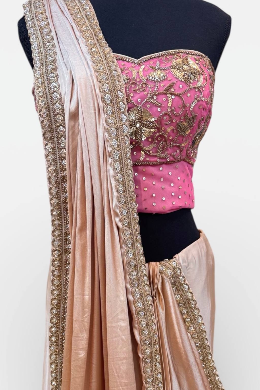 Blush Satin Saree - Image 2